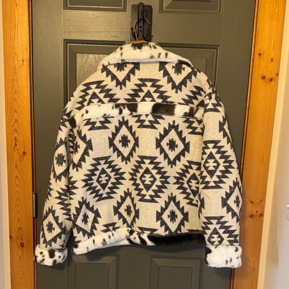 Aztec Patterned Bomber Jacket - Black And White - image 3